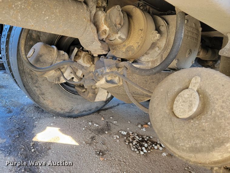 image for item DM7480 1993 Mack CH613  dump truck