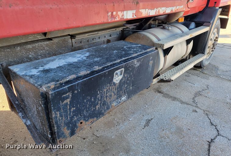 image for item DM7480 1993 Mack CH613  dump truck