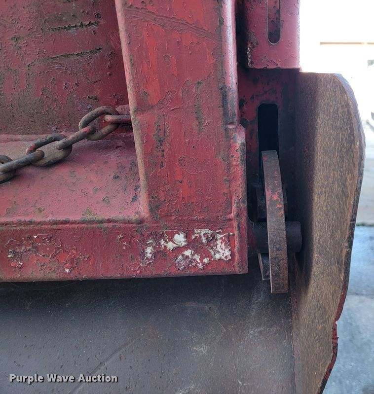 image for item DM7480 1993 Mack CH613  dump truck