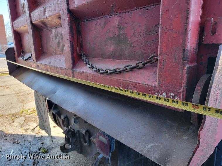 image for item DM7480 1993 Mack CH613  dump truck