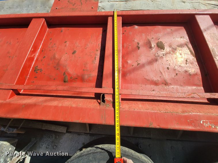 image for item DM7480 1993 Mack CH613  dump truck