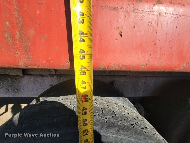 image for item DM7480 1993 Mack CH613  dump truck