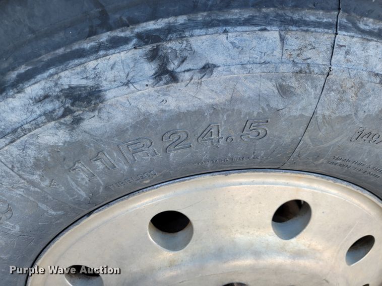 image for item DM7480 1993 Mack CH613  dump truck