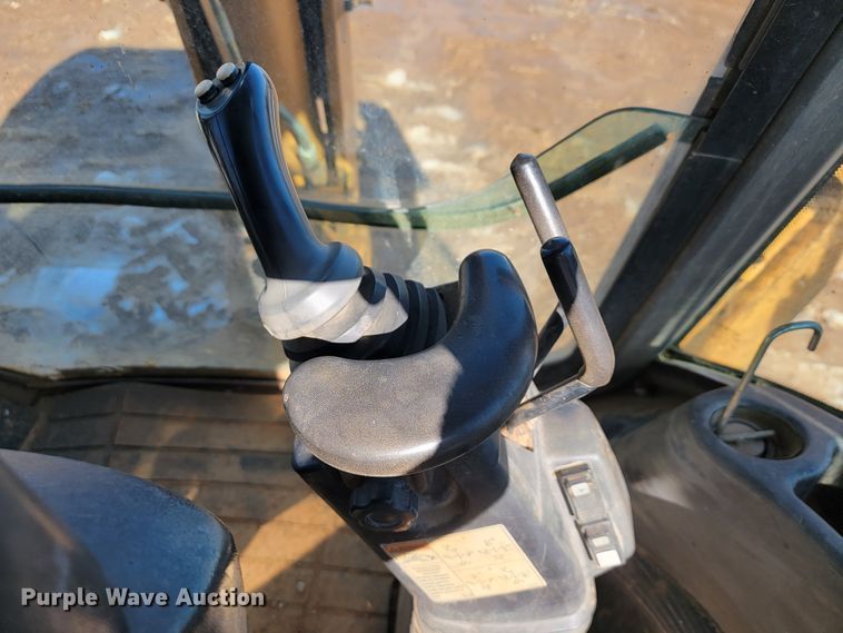 image for item DM7481 2004 Case 580 Super M  backhoe