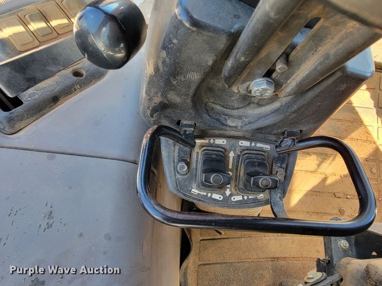 image for item DM7481 2004 Case 580 Super M  backhoe