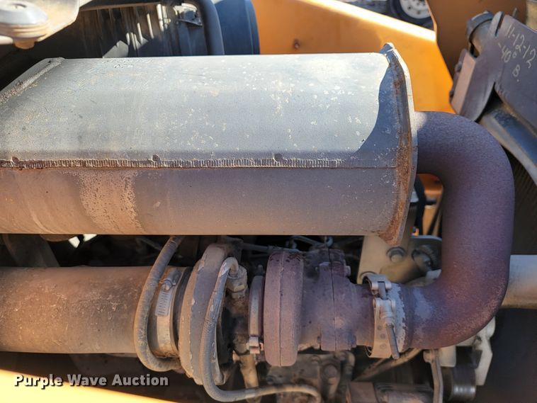 image for item DM7481 2004 Case 580 Super M  backhoe