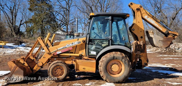 image for item DM7482 2003 Case 580 Super M  backhoe