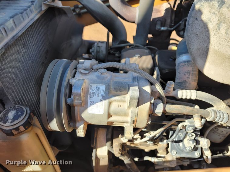 image for item DM7482 2003 Case 580 Super M  backhoe