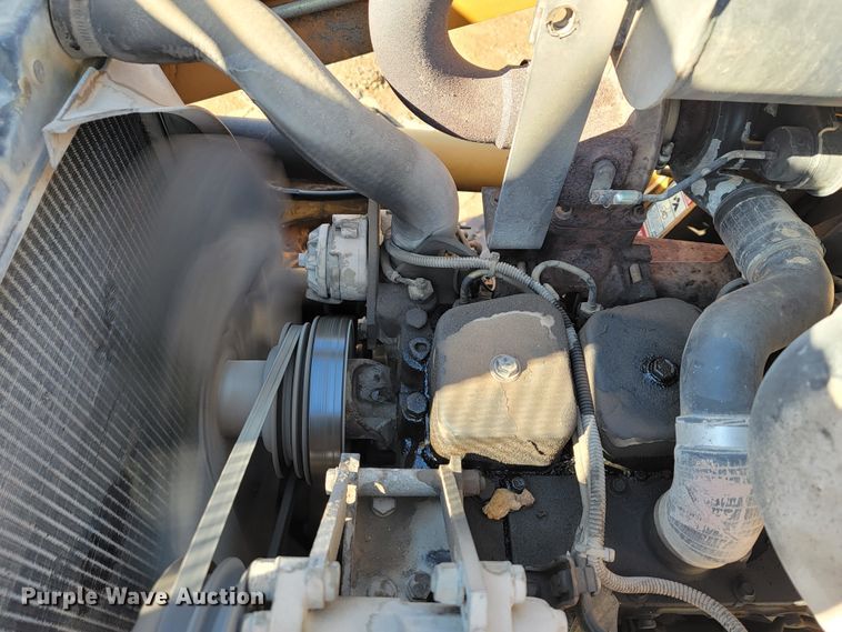 image for item DM7482 2003 Case 580 Super M  backhoe