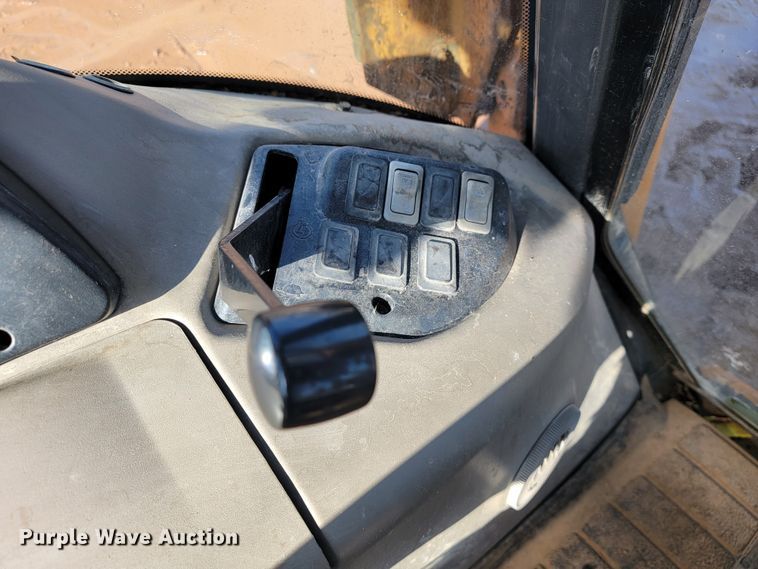 image for item DM7483 2006 Case 580 Super M Series 2  backhoe