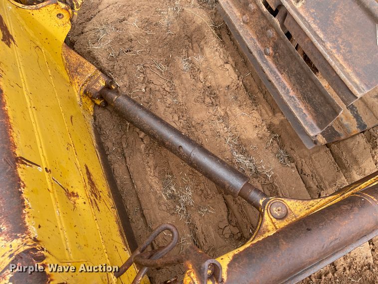 image for item DN0209 2006 Komatsu D65PX-15EO  dozer