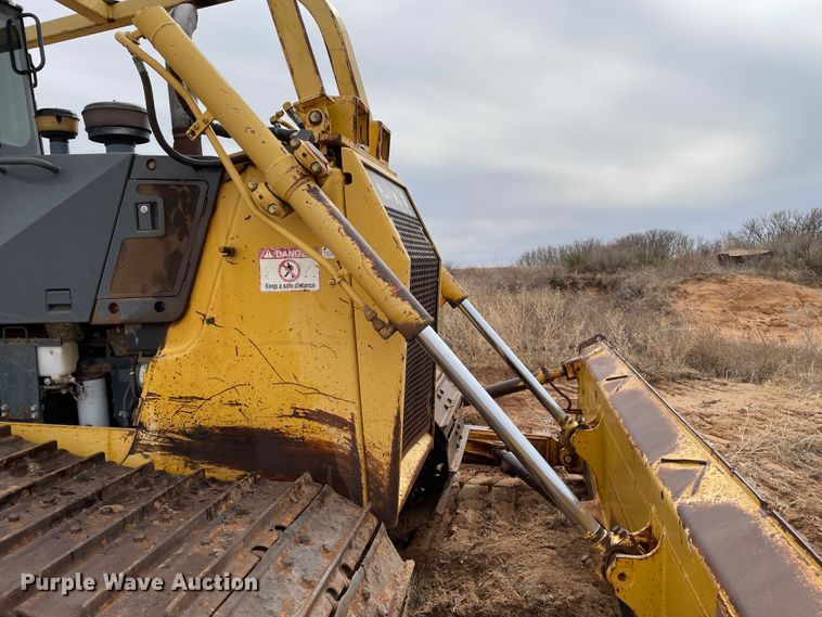 image for item DN0209 2006 Komatsu D65PX-15EO  dozer