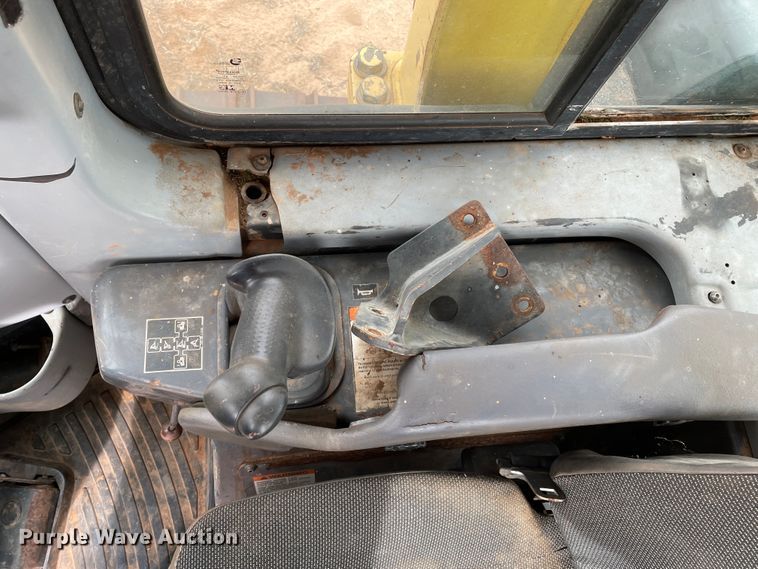 image for item DN0209 2006 Komatsu D65PX-15EO  dozer