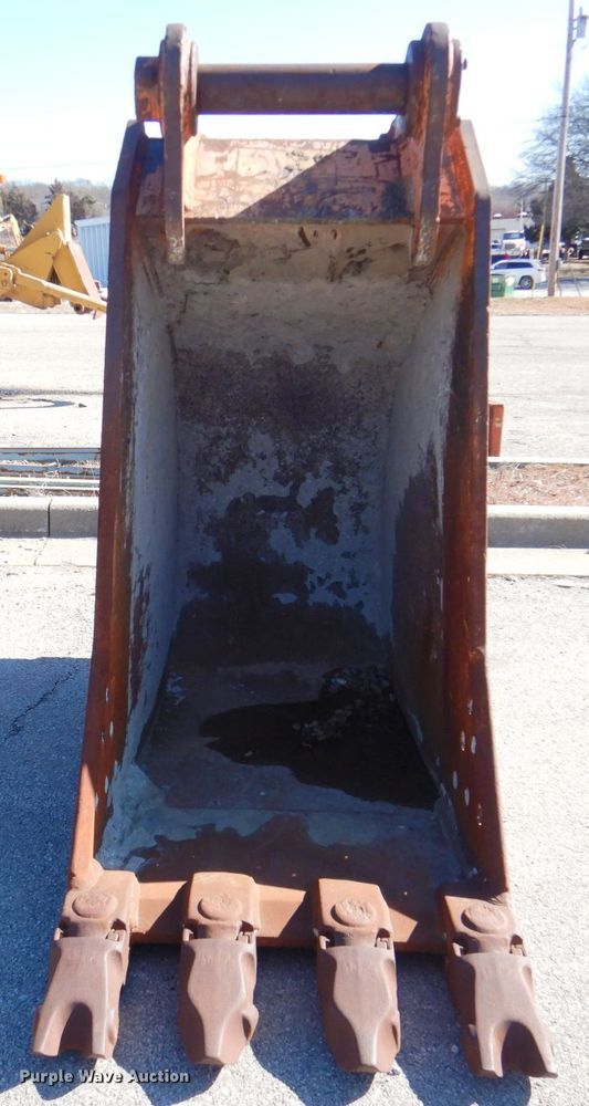 image for item DN1239 MRB excavator bucket
