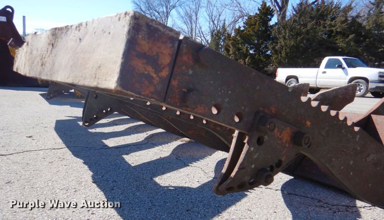 image for item DN1241 102" W dozer brush rake