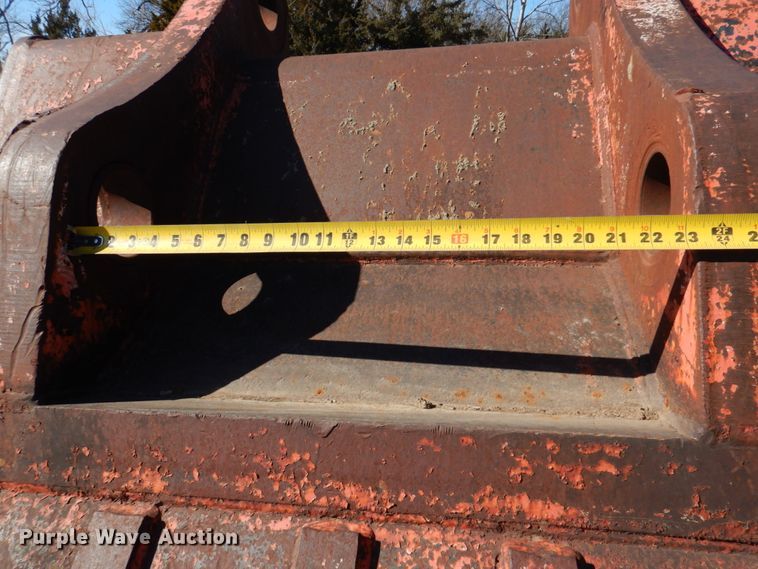 image for item DN1243 Insley excavator bucket