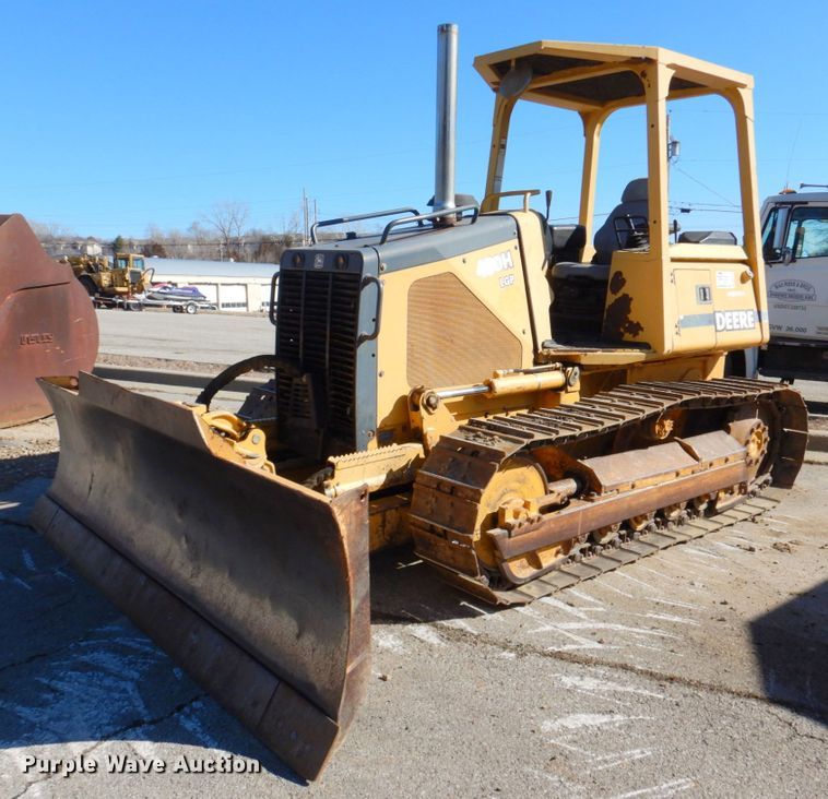 image for item DN1244 John Deere 450H  dozer