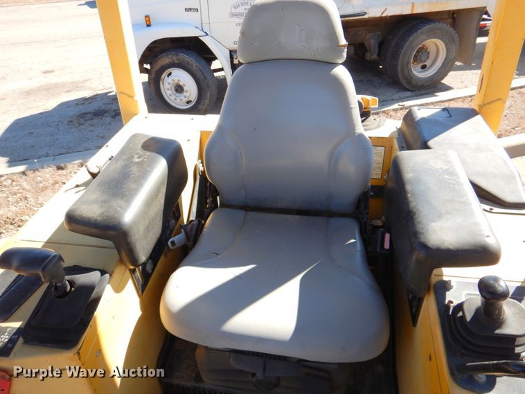 image for item DN1244 John Deere 450H  dozer