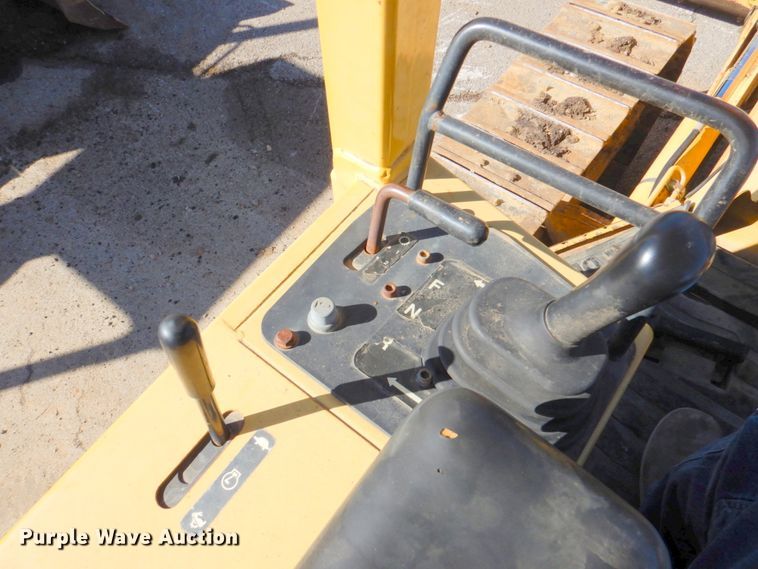 image for item DN1244 John Deere 450H  dozer