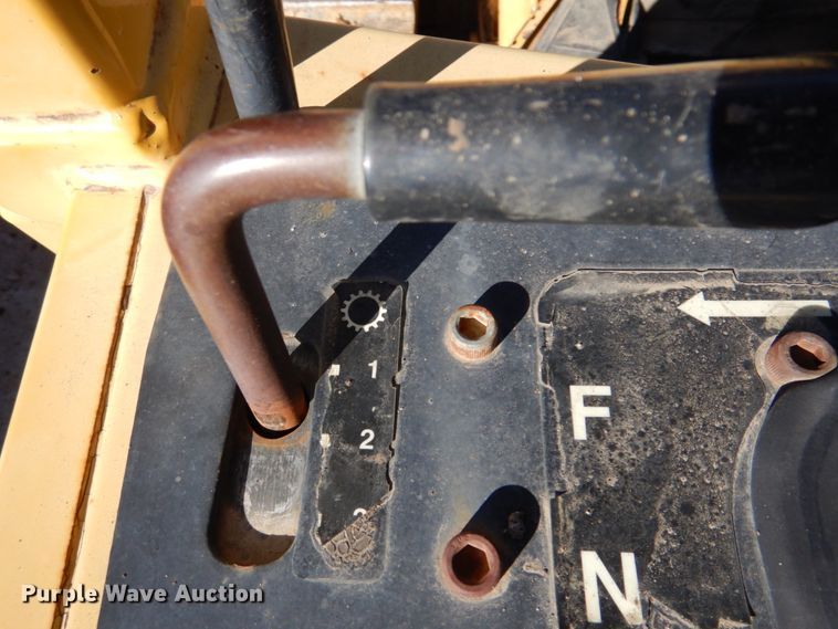 image for item DN1244 John Deere 450H  dozer