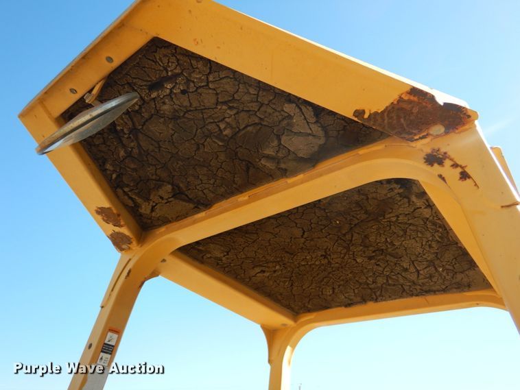 image for item DN1244 John Deere 450H  dozer