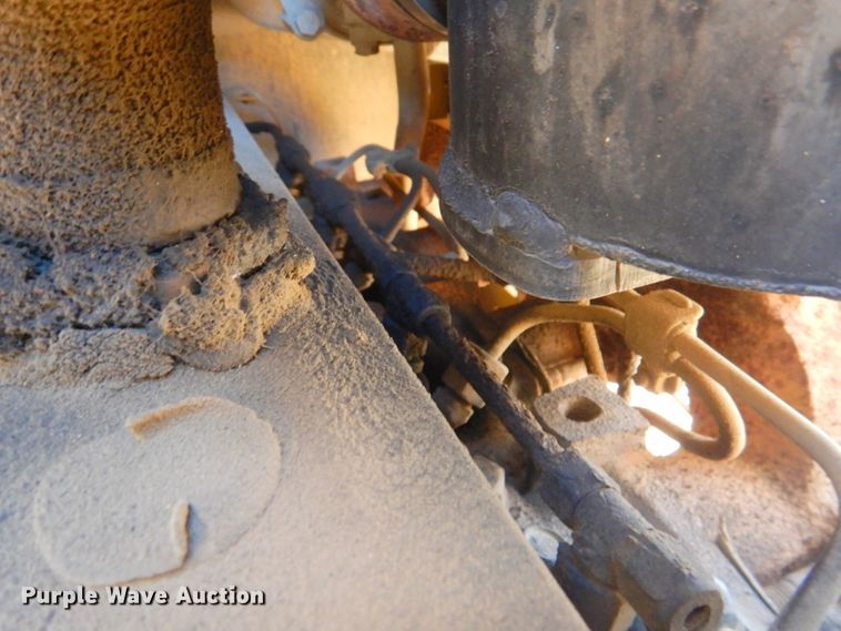 image for item DN1244 John Deere 450H  dozer