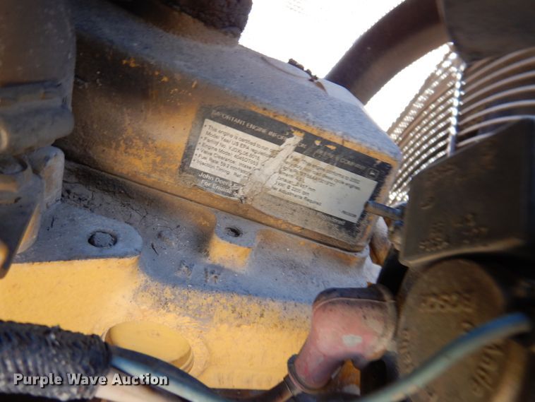 image for item DN1245 2000 John Deere 450H  dozer