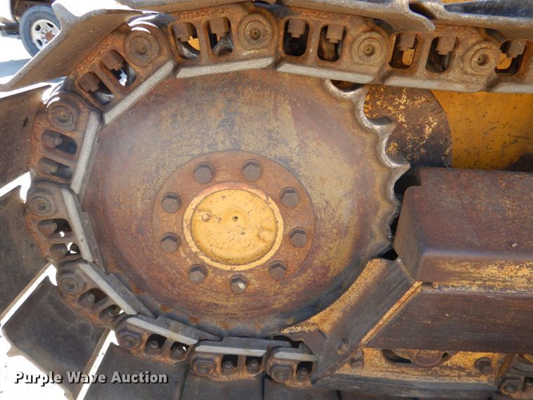 image for item DN1245 2000 John Deere 450H  dozer