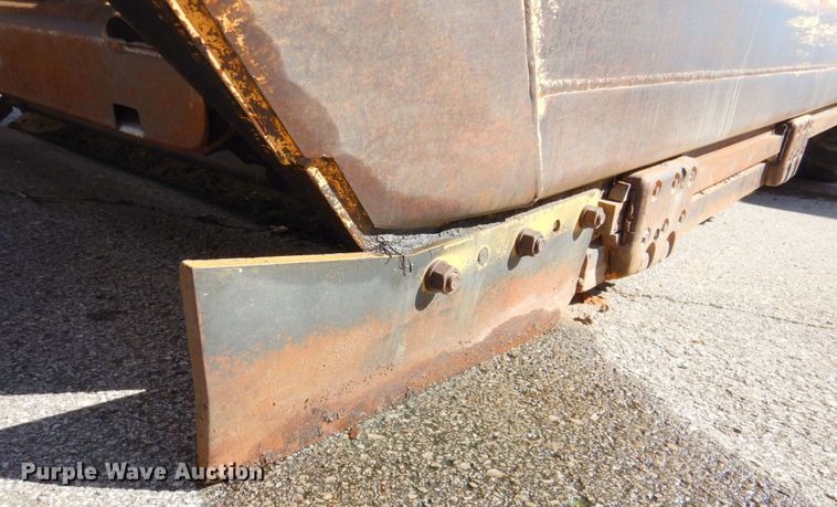 image for item DN1247 1996 John Deere 762B II  elevating scraper