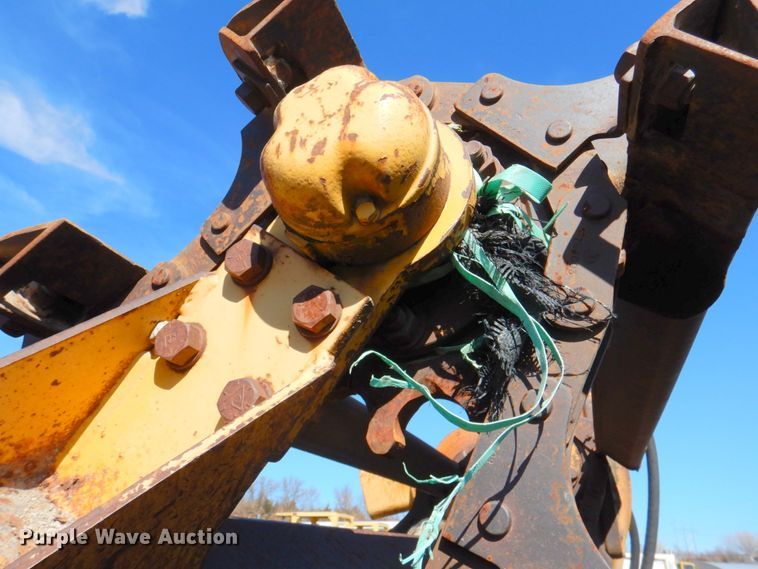 image for item DN1247 1996 John Deere 762B II  elevating scraper