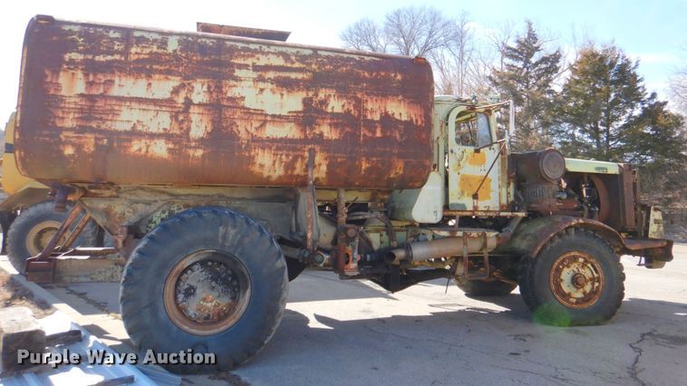 image for item DN1248 Euclid  water wagon