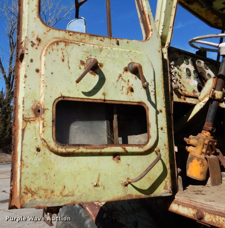 image for item DN1248 Euclid  water wagon