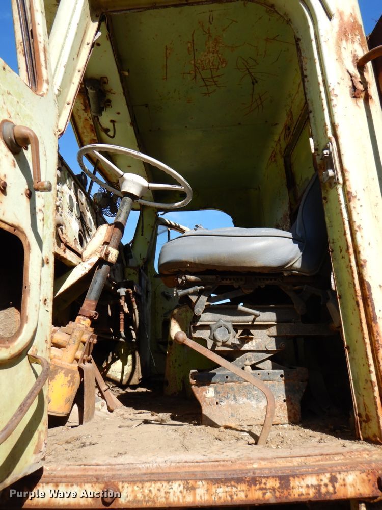 image for item DN1248 Euclid  water wagon