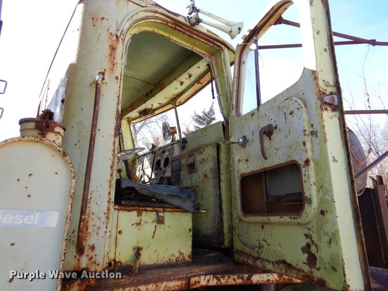 image for item DN1248 Euclid  water wagon