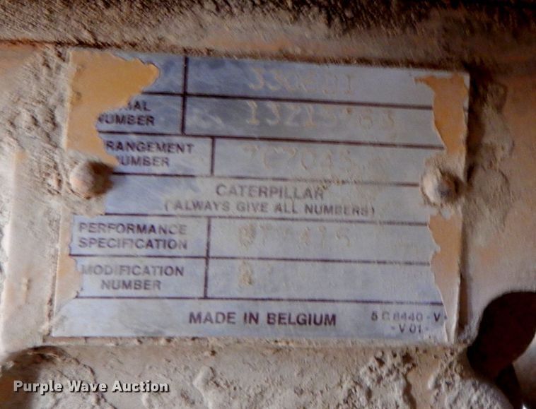 image for item DN1249 1988 Caterpillar D250B  water wagon