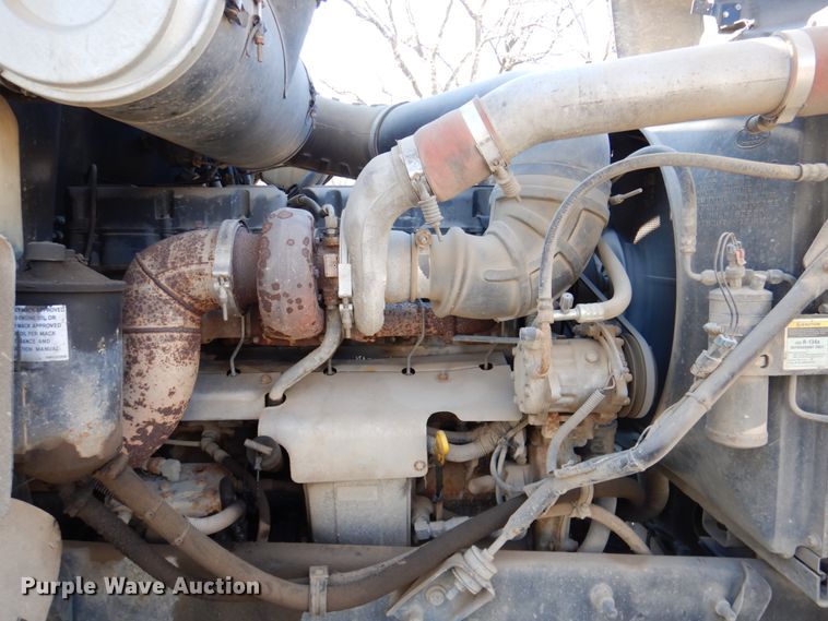 image for item DN1269 1998 Mack CH613  dump truck