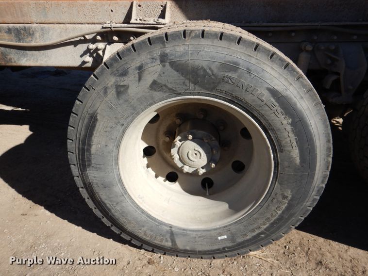 image for item DN1269 1998 Mack CH613  dump truck