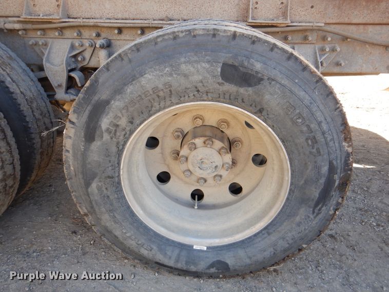 image for item DN1269 1998 Mack CH613  dump truck