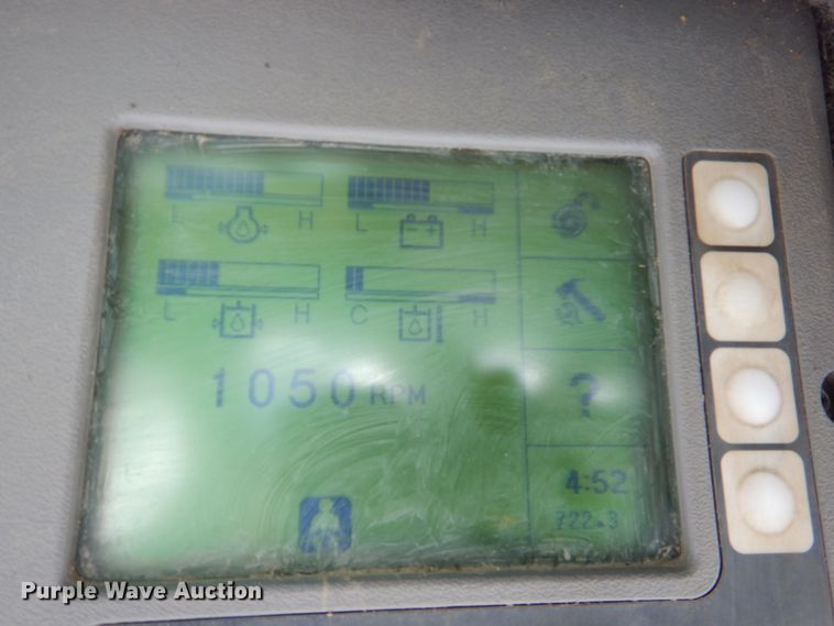 image for item DN1270 2006 Bobcat S250  skid steer loader