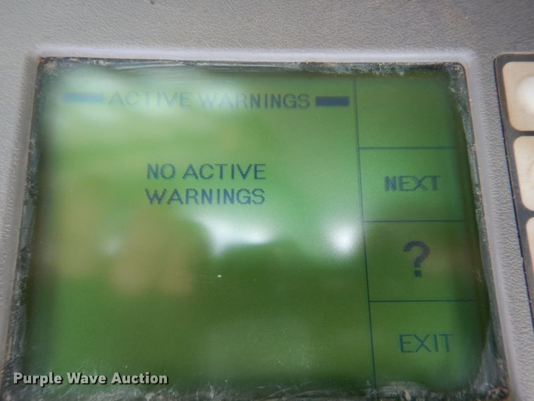 image for item DN1270 2006 Bobcat S250  skid steer loader