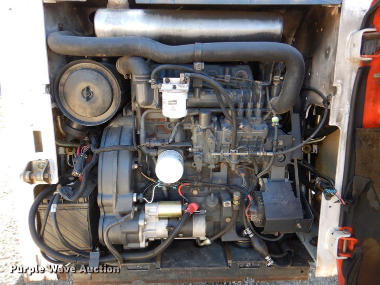 image for item DN1270 2006 Bobcat S250  skid steer loader