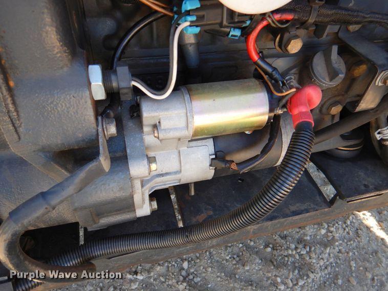 image for item DN1270 2006 Bobcat S250  skid steer loader