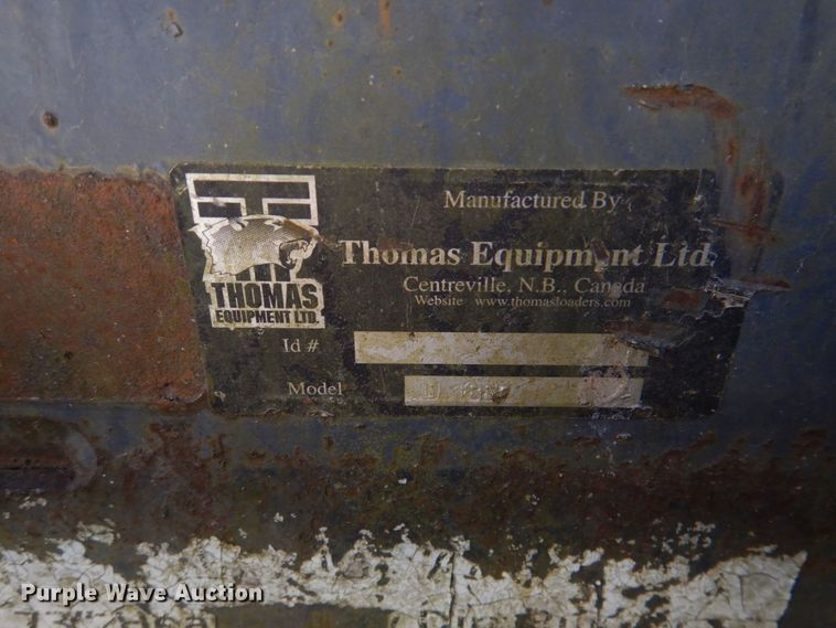 image for item DN1270 2006 Bobcat S250  skid steer loader