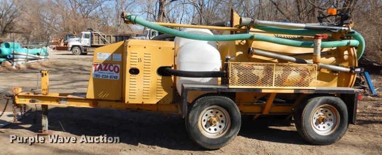 image for item DN1271 2005 Vermeer 550  vacuum excavator