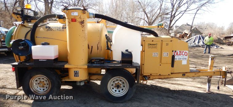 image for item DN1271 2005 Vermeer 550  vacuum excavator