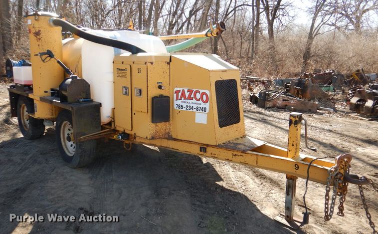 image for item DN1271 2005 Vermeer 550  vacuum excavator