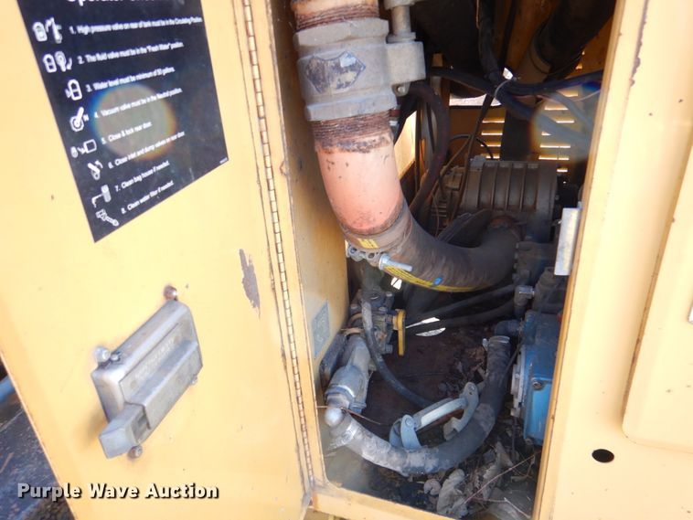 image for item DN1271 2005 Vermeer 550  vacuum excavator