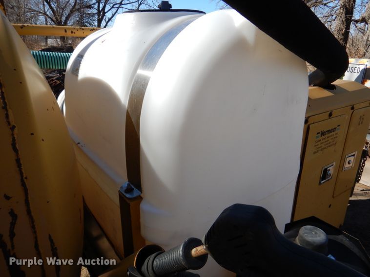 image for item DN1271 2005 Vermeer 550  vacuum excavator