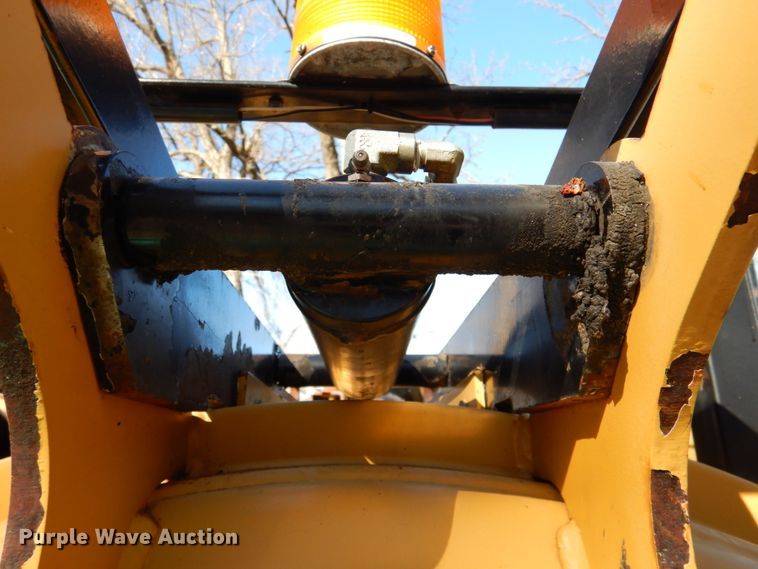 image for item DN1271 2005 Vermeer 550  vacuum excavator