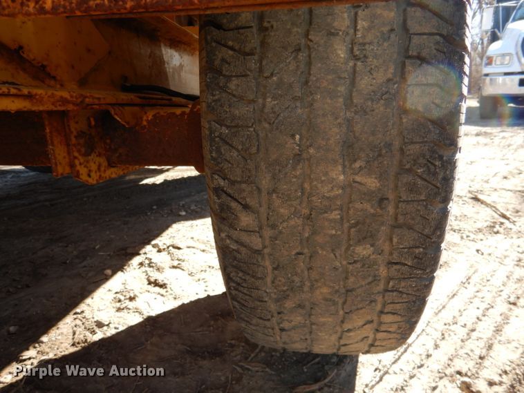 image for item DN1271 2005 Vermeer 550  vacuum excavator